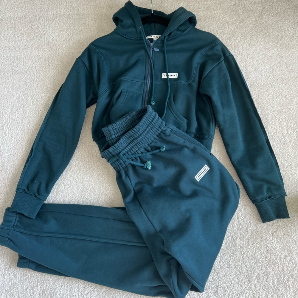 BBXBRAND Teal Cropped Hoodie & Joggers Set
